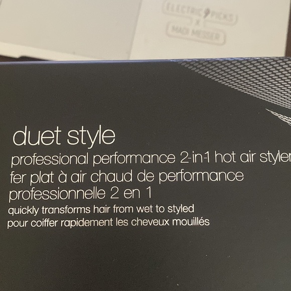 GHD new in box. - Picture 3 of 4